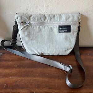 Lululemon Clean Lines Crossbody Bag